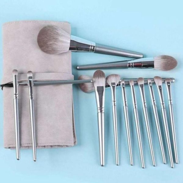 14 Gray Makeup Brushes Complete Set In A Large Leather Portable Makeup Case - Image 5